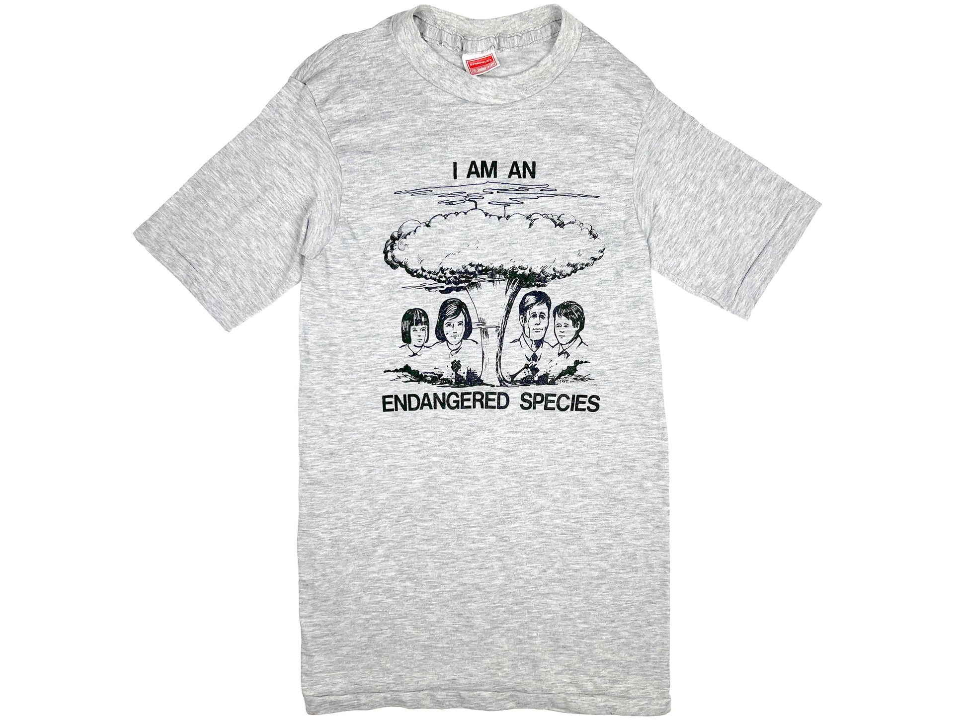 Vintage I Am An Endangered Species T-Shirt Nuclear Atomic Bomb 80s 