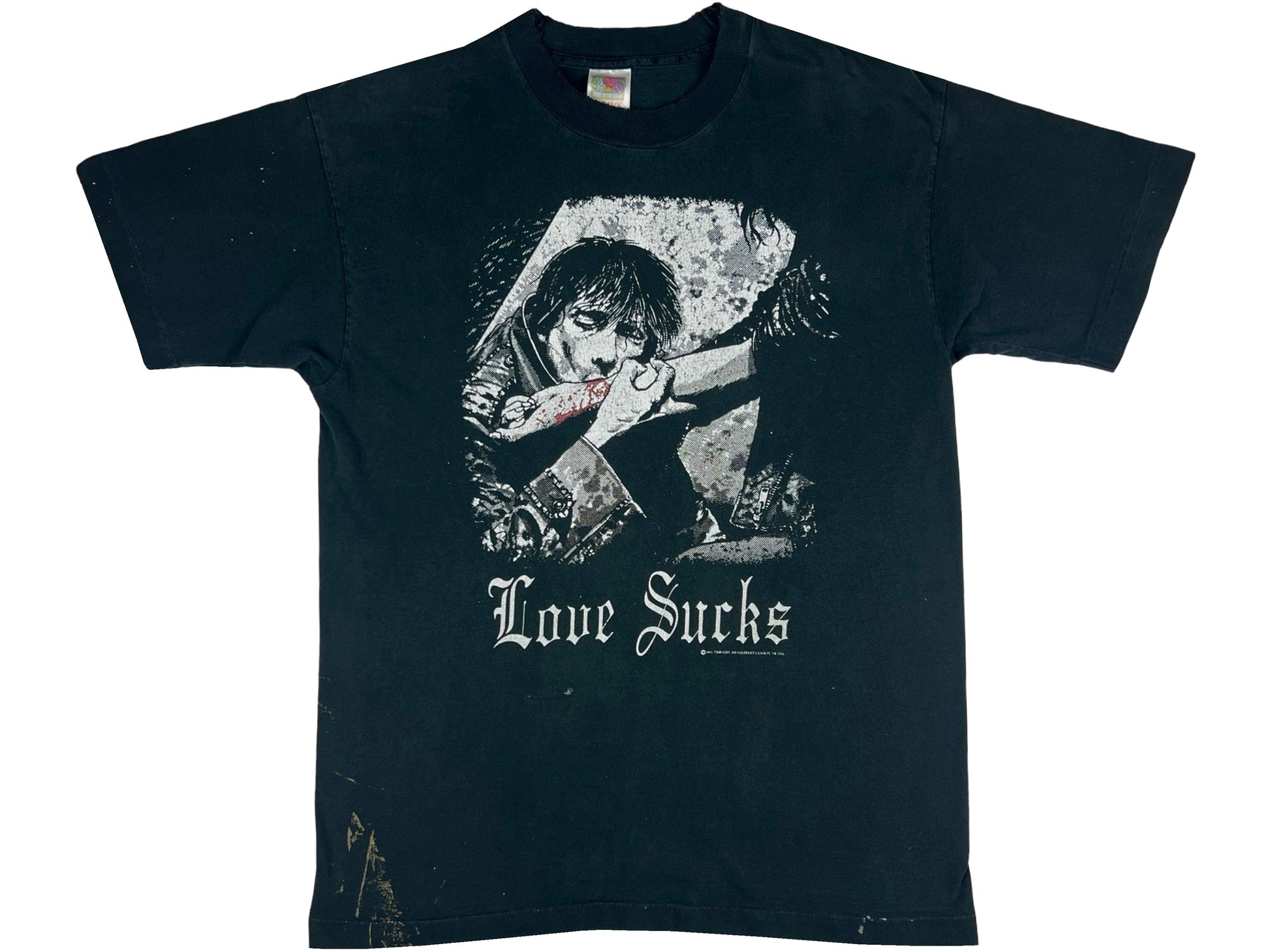 Vintage Fashion Victim Love Sucks Vampire Black T-Shirt 90s Goth Art