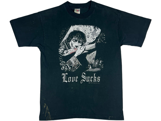 Vintage Fashion Victim Love Sucks Vampire Black T-Shirt 90s Goth Art