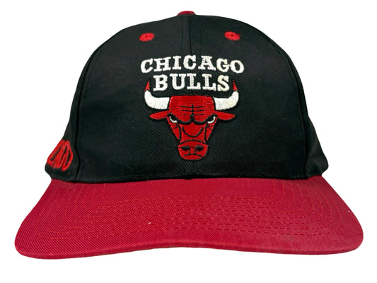 Chicago Bulls Embroidered Snapback Hat