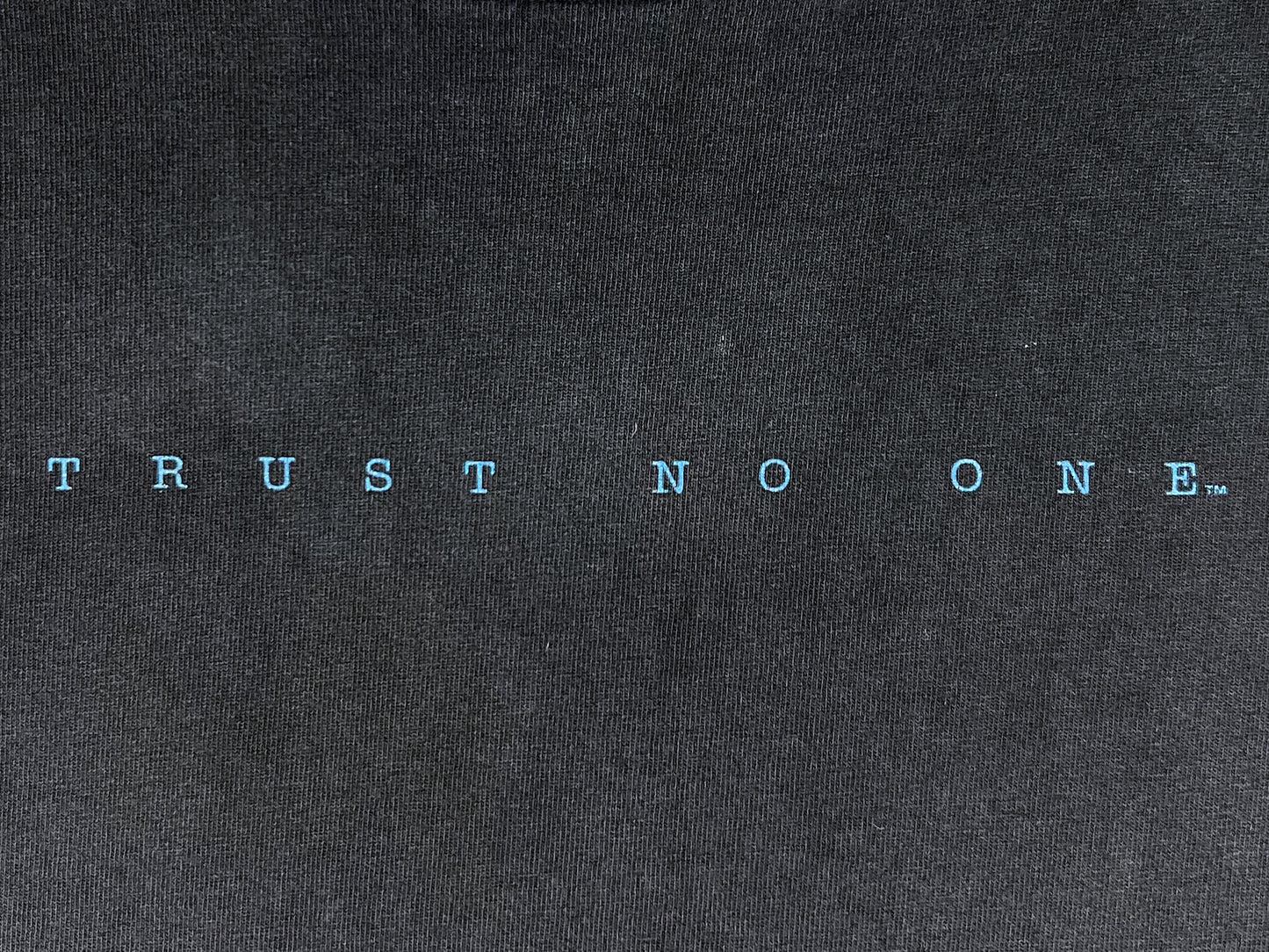 The X-files 'Trust No One' T-Shirt