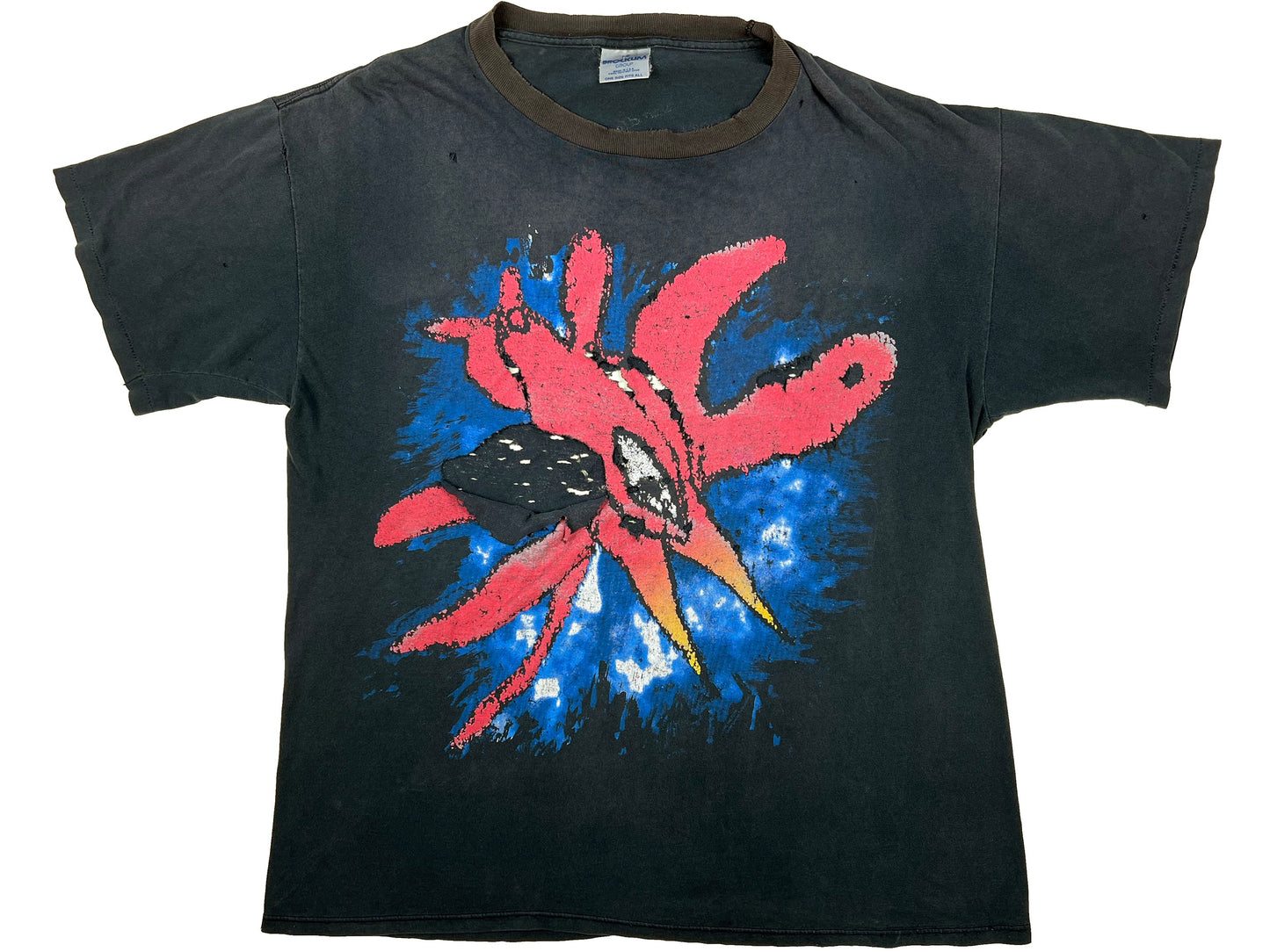 Vintage The Cure Wish Tour 1992 Thrashed Black T-Shirt Robert Smith Emo Goth Indie Rock 80s 90s Band