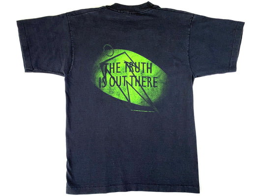 Vintage The X-Files 'The Truth Is Out There' Black T-Shirt 90s TV Show Horror Sci-Fi Science Fiction